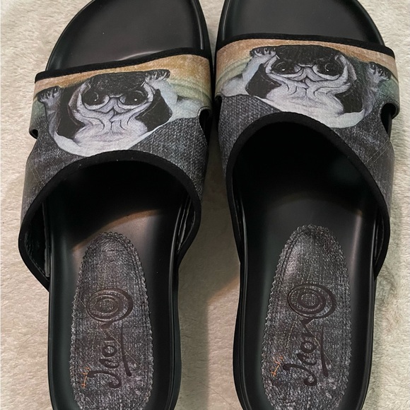 Pug woman’s sandals size 8 1/2 M - Picture 2 of 6